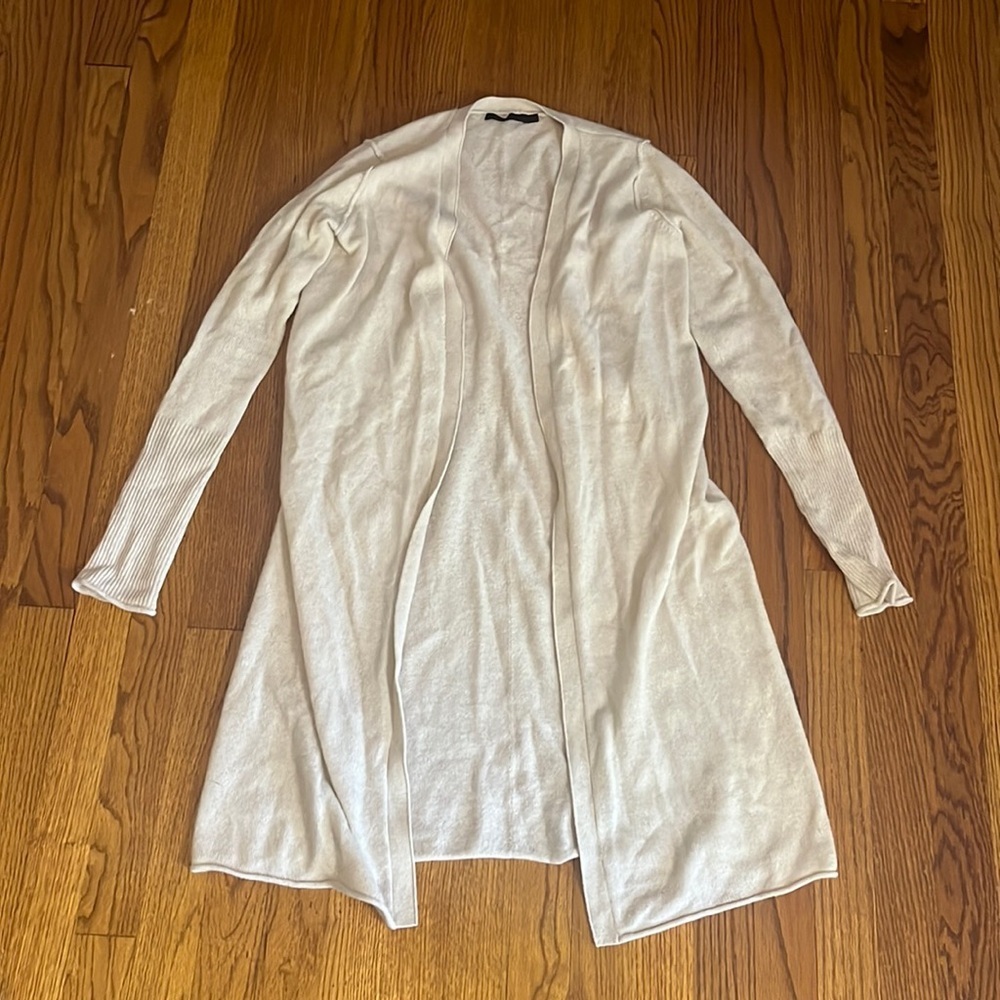 Raffi Woman’s Tan Cardigan Size XS
